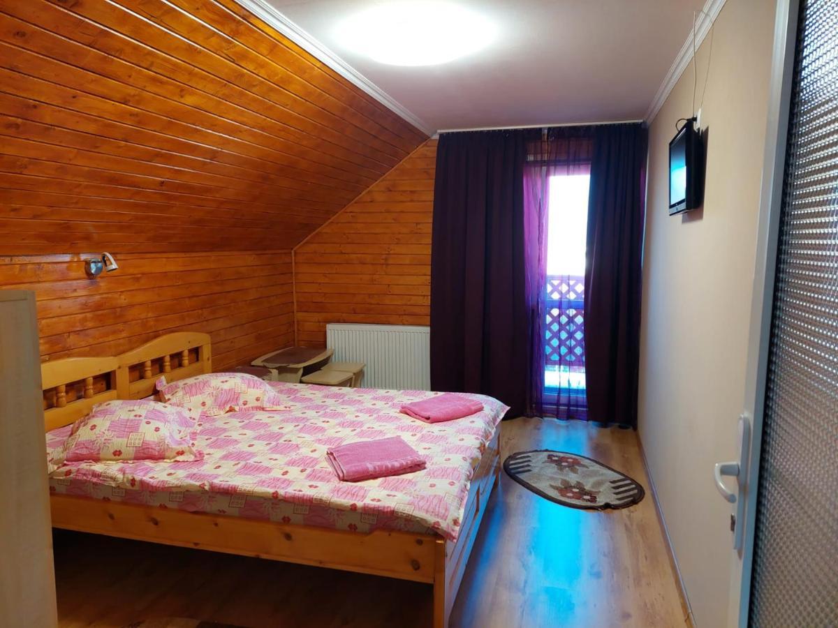 Casa Neagu 호텔 코바스나 외부 사진